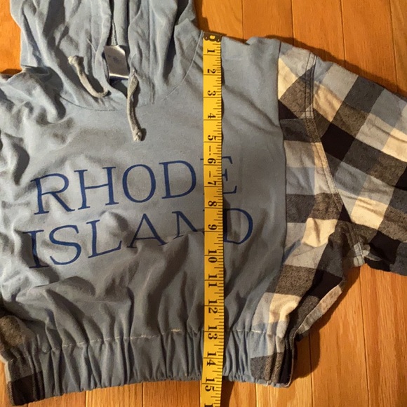 URI Cropped Flannel Shirt - Picture 4 of 4